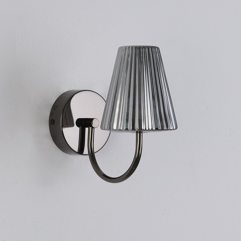 Modern Bedside Wall Lamp - Image 3